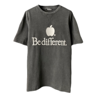 Футболка Balenciaga Be Different Футболка Balenciaga Be Different