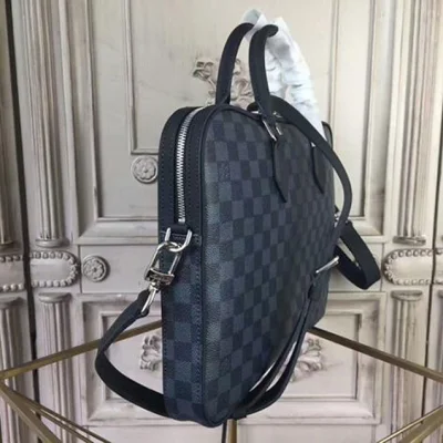 Портфель Louis Vuitton N63298 Dandy Briefcase Damier Cobalt Canvas "Navy Blue" фото № 3 Портфель Louis Vuitton N63298 Dandy Briefcase Damier Cobalt Canvas "Navy Blue" фото № 3
