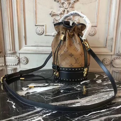 Сумка Louis Vuitton Petit Noe M43511 Monogram Canvas "Brown" фото № 3