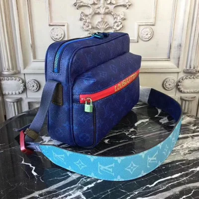 Сумка Louis Vuitton Monogram Canvas Messenger PM M43829 "Navy Blue" фото № 3 Сумка Louis Vuitton Monogram Canvas Messenger PM M43829 "Navy Blue" фото № 3