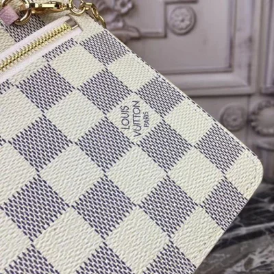 Клатч Louis Vuitton Damier Azur Canvas Pochette Weekend N60108 "White" фото № 7