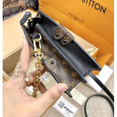 Сумка Louis Vuitton Monogram Canvas Trunk Clutch M43596 "Brown" фото № 6