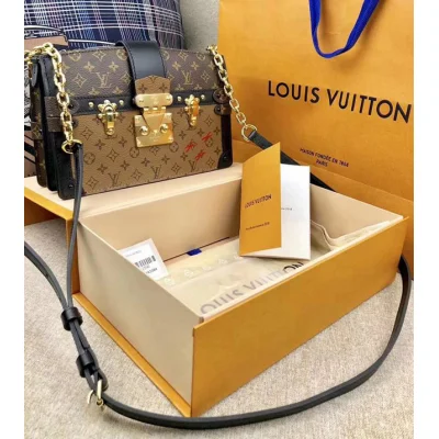 Сумка Louis Vuitton Monogram Canvas Trunk Clutch M43596 "Brown" фото № 4