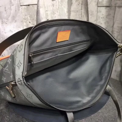 Рюкзак Louis Vuitton Zipped Tote M43887 Monogram Titanium фото № 9