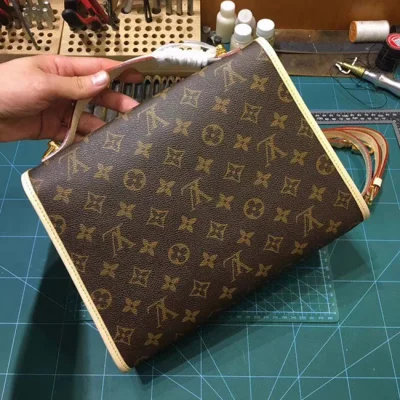 Сумка Louis Vuitton Beverly Bag M51120 Monogram Canvas "Green" фото № 4