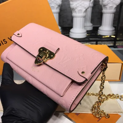 Сумка Louis Vuitton M63399 Vavin Chain Wallet Monogram Empreinte Leather Rose Poudre "Pink" фото № 3
