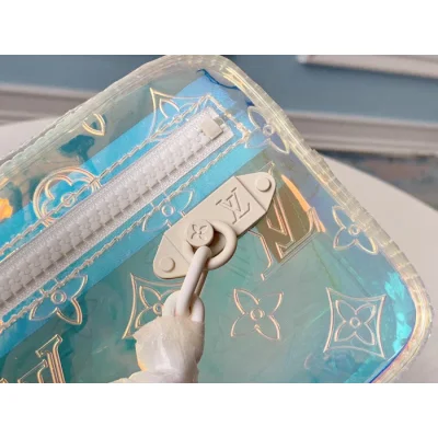 Сумка Louis Vuitton Pochette Volga M55261 Monogram PVC "Hologram" фото № 7