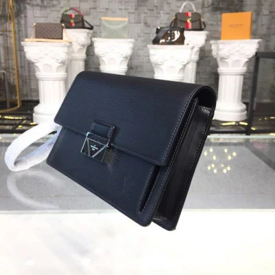 Клатч Louis Vuitton Thame Mens Clutch Epi Canvas Fall Winter 2018 Collection M42742 "Black" фото № 3