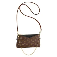 Сумка Louis Vuitton M41639 Pallas Clutch Crossbody Bag Monogram Canvas "Brown"