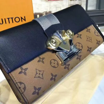 Сумка Louis Vuitton M44101 Column Clutch Monogram Canvas "Brown" фото № 4