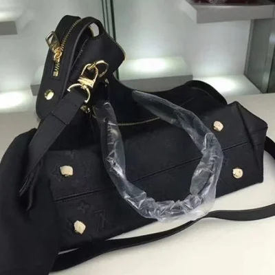 Сумка Louis Vuitton M51750 Boetie Shoulder Bag Monogram Empreinte Leather "Black" фото № 9