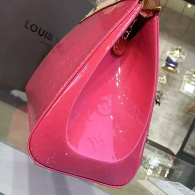 Сумка Louis Vuitton M90262 Brea MM Tote Bag Monogram Vernis "Pink" фото № 6
