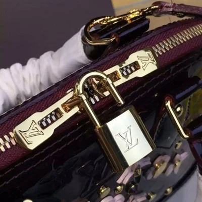 Сумка Louis Vuitton M90988 Alma BB Tote Bag Monogram Vernis "Chocolate" фото № 7