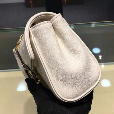 Сумка Louis Vuitton M94556 Saint-Germain BB Crossbody Bag Monogram Empreinte Leather "White" фото № 6