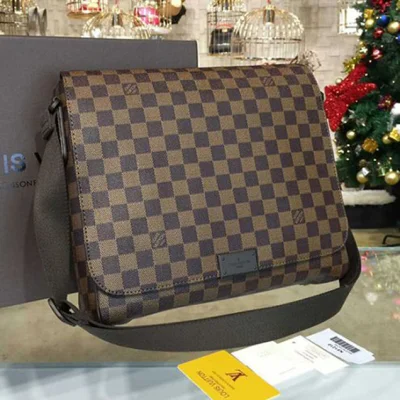 Сумка Louis Vuitton N41212 District MM Messenger Bag Damier Ebene Canvas "Brown" фото № 3