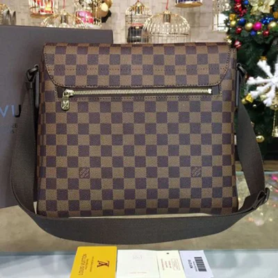 Сумка Louis Vuitton N41212 District MM Messenger Bag Damier Ebene Canvas "Brown" фото № 4