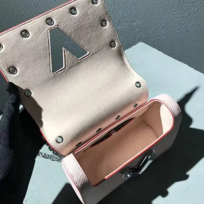 Сумка Louis Vuitton Twist PM M53539 Epi Leather "Pink" фото № 9