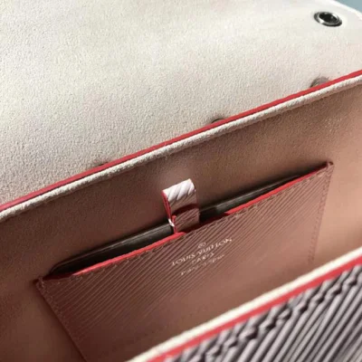 Сумка Louis Vuitton Twist PM M53539 Epi Leather "Pink" фото № 10