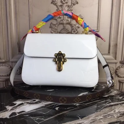 Сумка Louis Vuitton Monogram Vernis Cherrywood M53352 "White" фото № 2