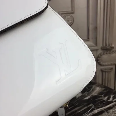 Сумка Louis Vuitton Monogram Vernis Cherrywood M53352 "White" фото № 6
