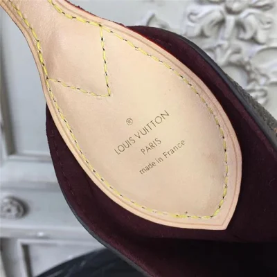 Сумка Louis Vuitton Monogram Canvas Flower Hobo M43546 "Brown" фото № 8 Сумка Louis Vuitton Monogram Canvas Flower Hobo M43546 "Brown" фото № 8