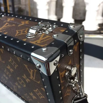 Сумка Louis Vuitton Monogram Canvas Box Bag M20101 "Brown" фото № 5 Сумка Louis Vuitton Monogram Canvas Box Bag M20101 "Brown" фото № 5