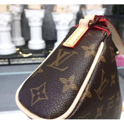 Сумка Louis Vuitton Monogram Canvas Round Bag M51900 "Brown" фото № 7 Сумка Louis Vuitton Monogram Canvas Round Bag M51900 "Brown" фото № 7