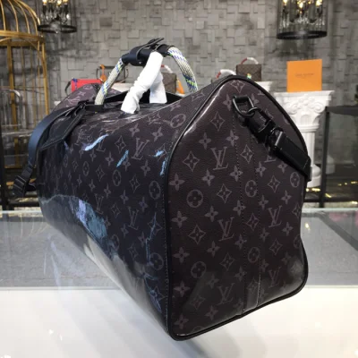 Сумка Louis Vuitton Monogram Eclipse Glaze Keepall Bandouliere 50 M43901 "Black" фото № 3