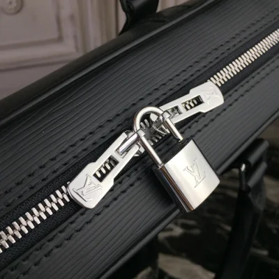 Портфель Louis Vuitton Porte-Documents Voyage M41142 Epi Leather "Black" фото № 8