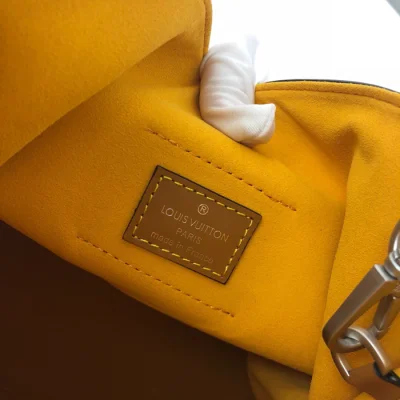 Сумка Louis Vuitton Twist Bucket M52803 Epi Leather Safran Yellow "Brown" фото № 10