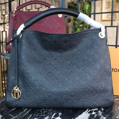 Сумка Louis Vuitton Artsy MM M41066 Monogram Empreinte Leather "Black" фото № 2