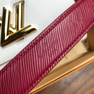 Сумка Louis Vuitton Twist MM M53596 Epi Leather "White" фото № 8
