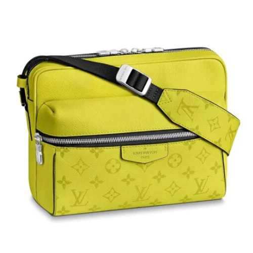 Сумка Louis Vuitton Outdoor Messenger M30239 Taiga Leather "Lime Green"