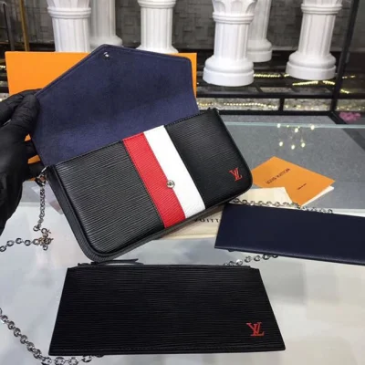 Клатч Louis Vuitton Pochette Felicie Chain Pouch M62982 Epi leather 2018 "Black" фото № 8