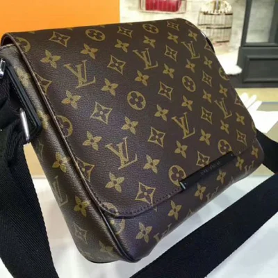 Сумка Louis Vuitton M40935 District PM Messenger Bag Monogram Macassar Canvas "Brown" фото № 5 Сумка Louis Vuitton M40935 District PM Messenger Bag Monogram Macassar Canvas "Brown" фото № 5