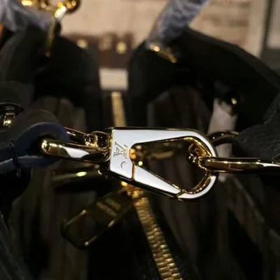 Сумка Louis Vuitton M41048 Montaigne MM Tote Bag Monogram Empreinte Leather "Black" фото № 7