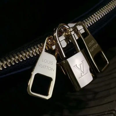 Сумка Louis Vuitton M41048 Montaigne MM Tote Bag Monogram Empreinte Leather "Black" фото № 8