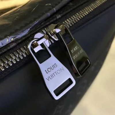 Сумка Louis Vuitton M42906 Bumbag Sling Bag Monogram Eclipse Canvas "Black" фото № 9