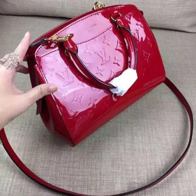 Сумка Louis Vuitton M50602 Brea PM Tote Bag Monogram Vernis "Red" фото № 2