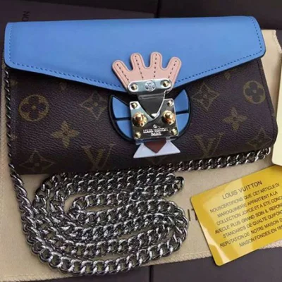 Сумка Louis Vuitton M60796 Tribal Mask Chain Wallet Monogram Canvas "Brown" фото № 2
