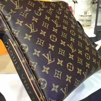 Сумка Louis Vuitton M97037 Trotteur Beaubourg Messenger Bag Monogram Canvas "Brown" фото № 7