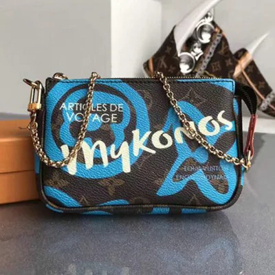 Сумка Louis Vuitton Mini Pochette Accessoires M67702 Monogram Canvas "Brown" фото № 2 Сумка Louis Vuitton Mini Pochette Accessoires M67702 Monogram Canvas "Brown" фото № 2