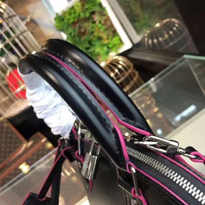 Сумка Louis Vuitton Alma BB M54160 Epi Leather "Black" фото № 8