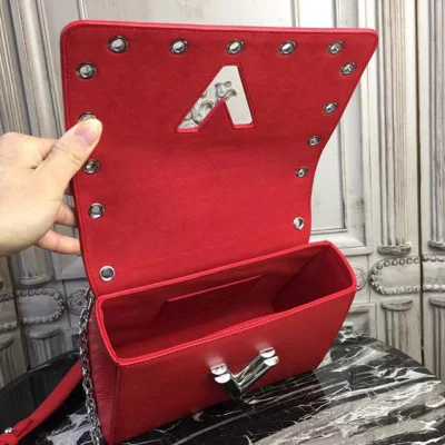 Сумка Louis Vuitton Twist MM M54269 Epi Leather "Red" фото № 9