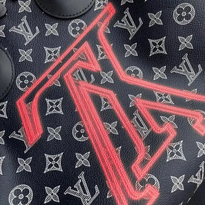 Сумка Louis Vuitton Monogram Coated Canvas Speedy Bandouliere 40 M43697 "Navy Blue" фото № 7 Сумка Louis Vuitton Monogram Coated Canvas Speedy Bandouliere 40 M43697 "Navy Blue" фото № 7