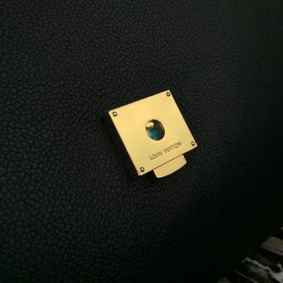 Сумка Louis Vuitton Monogram Empreinte Leather Blanche M43616 "Black" фото № 9