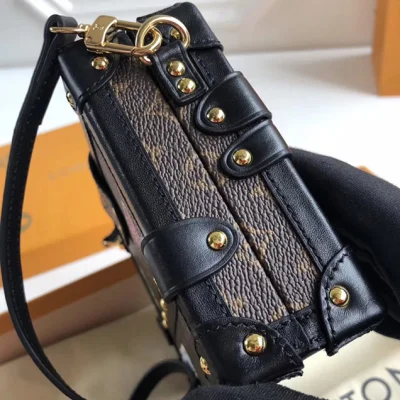 Сумка Louis Vuitton Petite Malle M43992 Monogram Canvas "Brown" фото № 6