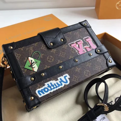 Сумка Louis Vuitton Petite Malle M43992 Monogram Canvas "Brown" фото № 3