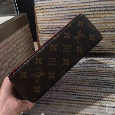 Сумка Louis Vuitton M52686 Cherrywood BB Monogram Vernis Cerise "Red" фото № 6