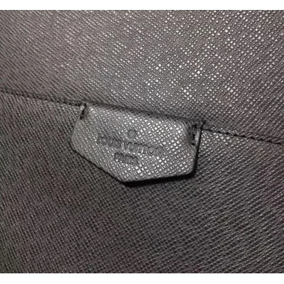 Рюкзак Louis Vuitton Anton Backpack M33425 Taiga Leather "Black" фото № 6